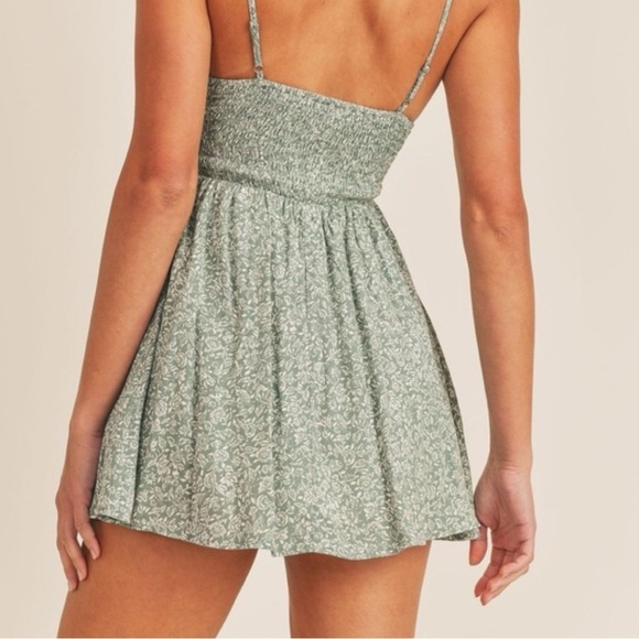 Mable Green Floral Mini Dress - Picture 2 of 5